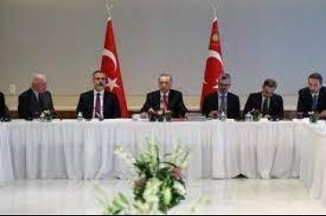 Cumhurbaşkanı Erdoğan'dan 'yuvarlak masa' toplantısında net mesajlar