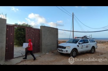 Türk Kızılay, 150 tonu aşkın insani yardım malzemesini Libya'ya ula...