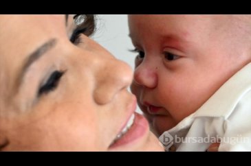 Nefes kesen organ nakli operasyonu anne ve bebeğine "hayat" verdi
