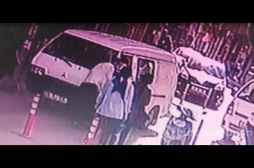 Bursa'da Heimlich manevrası ile 5 yaşındaki çocuk boğulmaktan böyle...