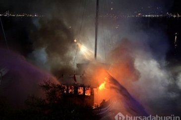 Fethiye'de bir teknede yangın çıktı