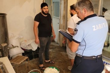 Peynir imalathanesinde tepki çeken görüntüler