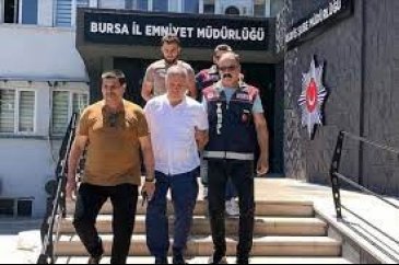 Bursa'da Kurban Bayramı'nda bozuk et ve salam dağıttıkları iddia ed...