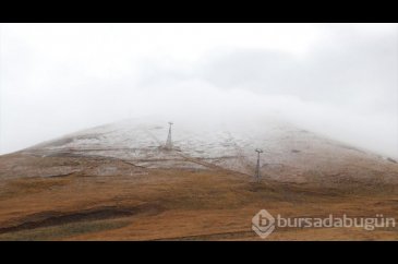 Erzurum'un yüksek kesimlerine mevsimin ilk karı yağdı
