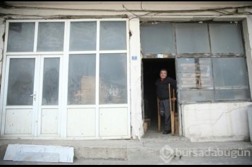 'Yılın Ahisi' marangoz! Engeline rağmen mesleğini sürdürüyor
