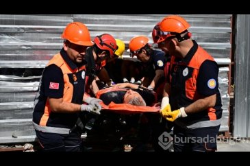 Gaziosmanpaşa'da deprem tatbikatı yapıldı