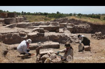 Arkeolojik kazılarda Erken Tunç Çağı'na ait yaşam izlerine ulaşıldı
