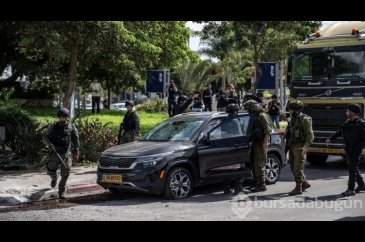 Gazze'deki Filistinli gruplar İsrail'in Sderot şehrine çok sayıda r...