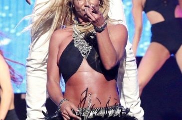 Britney Spears anı kitabını onun seslendirmesini istedi