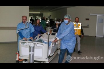 Erzurum Şehir Hastanesi'nde gerçeği aratmayan deprem tatbikatı
