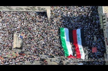 Iraklılar Tahrir Meydanı'nda toplanarak Filistinlilere destek göste...