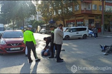 Bursa'da otomobil ile çarpışan motosiklet sürücüsü yaralandı