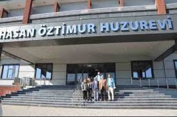 Bursa'da Huzurevi sakinlerinin ağız ve diş taramaları yapıldı