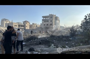 Gazze'de mülteci kampındaki camiye saldırı