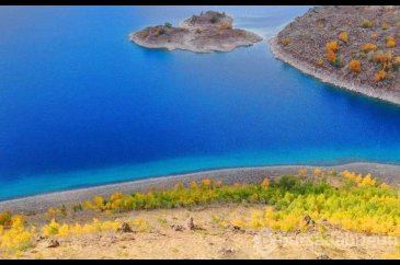 Nemrut Kalderası altın sarısına döndü