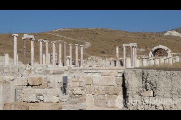 Tripolis Antik Kenti'nde, Kurtuluş Savaşı döneminden kalma siper bu...