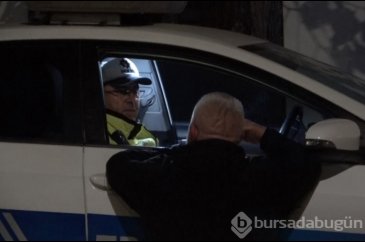 Bursa'da alkollü sürücüler gazeteciden borç istedi