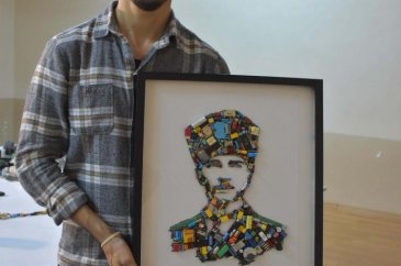 15 yaşındaki iki öğrenci Atatürk portresi yaptı