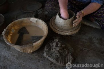 Kuşaktan kuşağa aktarılan bir zanaat: Gökeyüp Mahallesi çömlekleri....