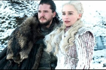 Game of Thrones yıldızı Emilia Clarke: Ölmekten çok kovulmaktan kor...