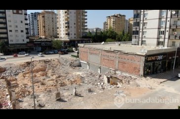 49 kişiye mezar olan apartmanda kolonun hiç yapılmadığı ortaya çıktı
