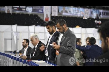 CHP Kurultayı'nda PM ve YDK seçimleri için oy verme işlemi sona erdi