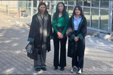 Eşini darp edip bıçaklayan şüpheli 'Haksız Tahrikle' 2 yıl 7 ay hap...