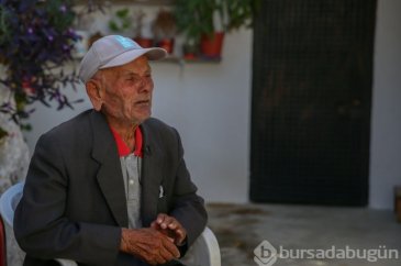 İki kez gördüğü Gazi Mustafa Kemal Atatürk'ü, gözyaşlarıyla anlattı