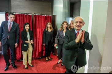 Kılıçdaroğlu'ndan CHP Genel Merkez personeline veda
