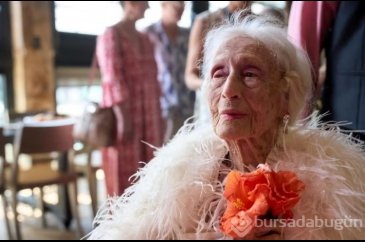 Eileen Kramer 109. yaş gününü dans dersi vererek kutladı
