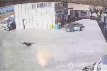 12 yaşındaki çocuk geri vitese takıp, gaza bastı! Ortalık karıştı