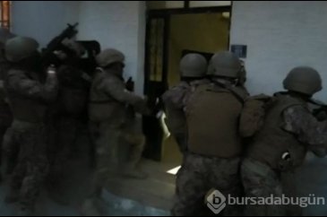 Bursa'da uyuşturucu satıcılarına şafak operasyonu: 64 gözaltı
