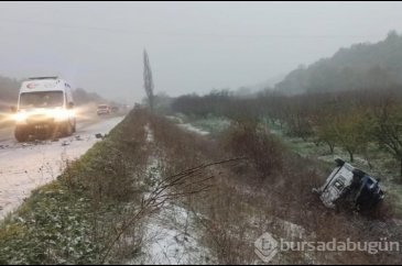 Bursa'da otomobil karşı istikametten gelen başka bir araca çarptı! ...