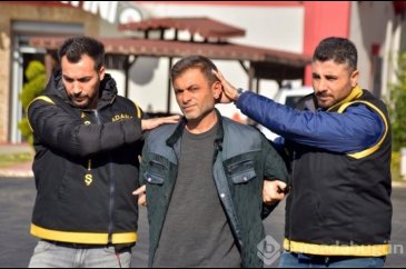 Adana'da eşini öldürüp, annesini ağır yaraladı!