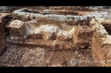 Perre Antik Kenti'nde 1800 yıllık boğa başı kabartması bulundu
