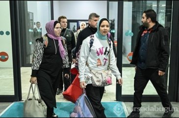 Gazze'den tahliye edilen Türk vatandaşları İstanbul'a geldi
