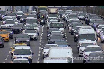 İstanbul'da trafik yoğunluğunda önlenemeyen artış
