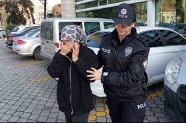 Samsun'da gasp tuzağından 18 yaşındaki yabancı kız tutuklandı!