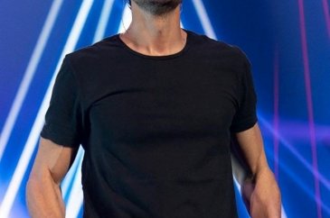 Enrique Iglesias müzik kataloğunu sattı
