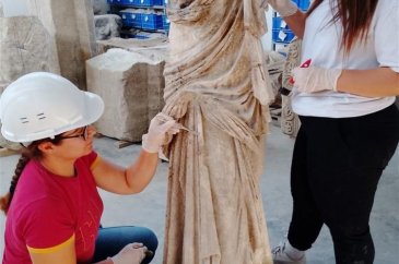 'İlham Perisi' heykeli Muğla'da bulundu!