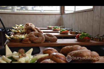 Tahran Yunus Emre Enstitüsü İranlıları Türk kahvaltısı ile buluştur...