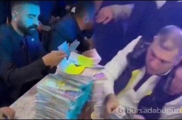 İstanbul'da sünnet düğününde takı şovu!