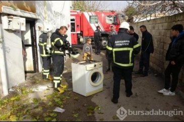 Çamaşır makinesinden yangın çıktı!