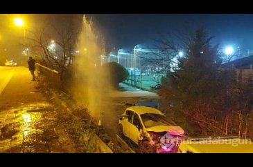 Beykoz'da otomobil bariyerlere saplandı 