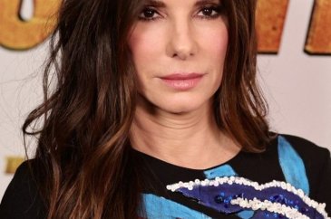 Sandra Bullock sevgilisi Bryan Randall'ın vasiyetini yerine getirdi
