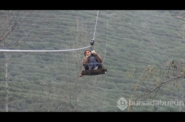 Rize'de 35 yıldır evine 75 metre yüksekten geçen ilkel teleferik il...