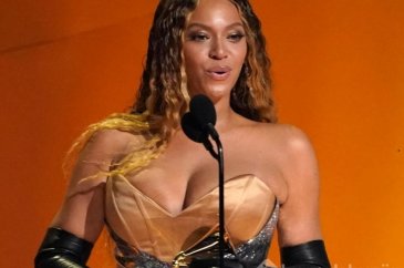 Beyonce'de kendi güzellik markasını çıkarıyor!