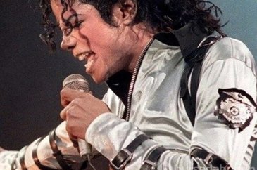 Michael Jackson filminden ilk karede benzerlik şaşırttı!