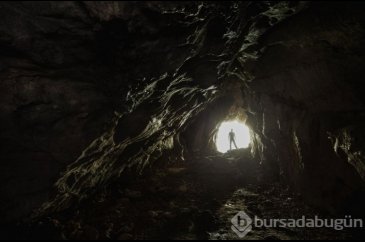Yer altı dünyasına açılan kapı: Te'omim Mağarası