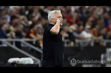 Jose Mourinho, Dybala ve Lukaku'yla birlikte gelecek
